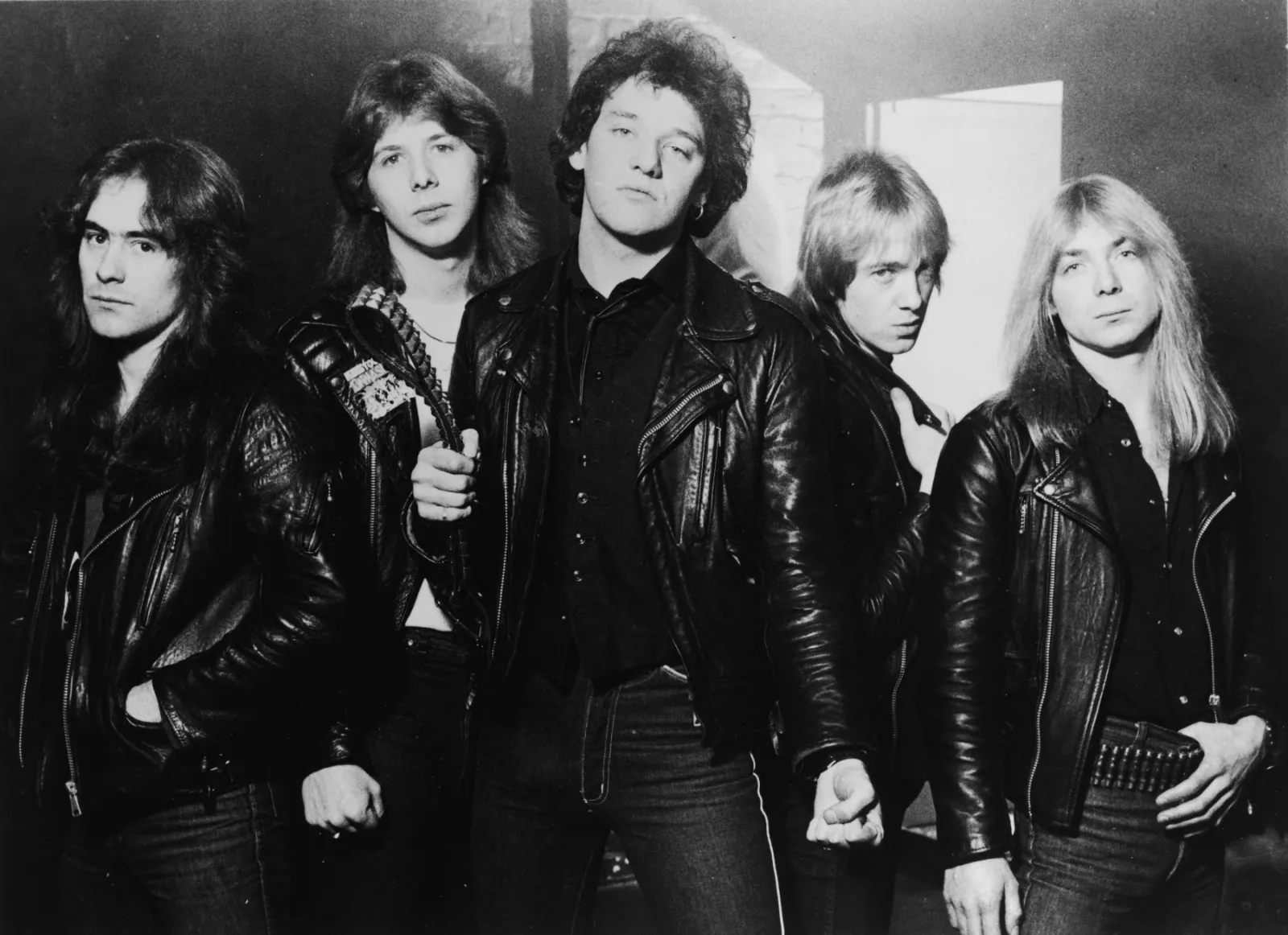 Iron Maiden Declares Paris Concert's General Admission Area Phone-Free